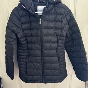 Tommy Hilfiger Women’s Puffer Jacket in Black